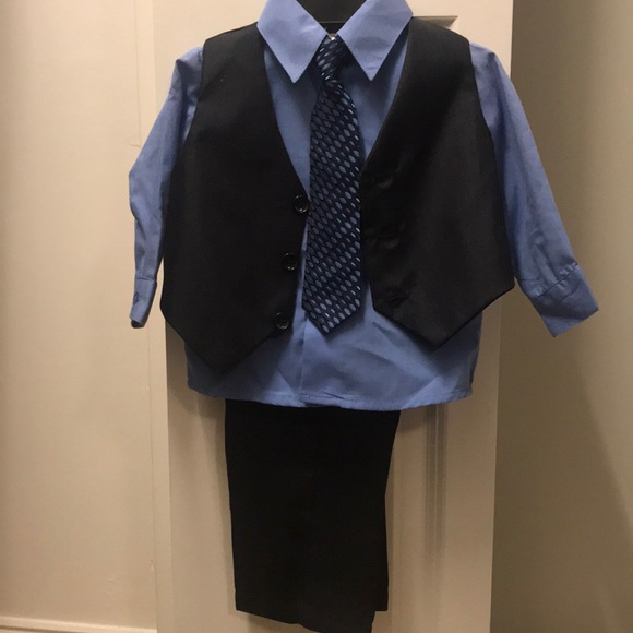 Suit - Picture 1 of 1